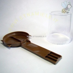 Apri scheda prodotto: Nutritore frontale in plastica con vaschetta
